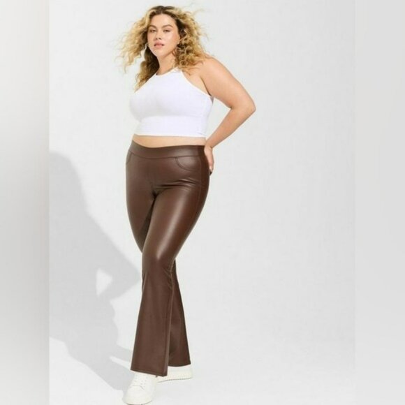 TORRID Signature Waist Faux Leather Bootcut Pants in 4 (26) - Picture 1 of 9